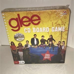 New 2010 Sealed Glee CD Board Game Teens Families Toys Cardinal Industry